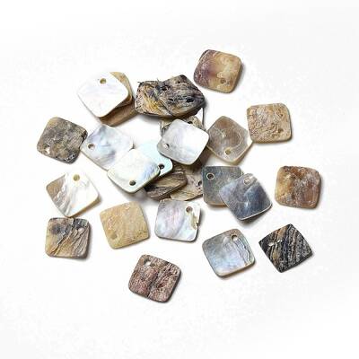 Natural Akoya Shell Rhombus Charms