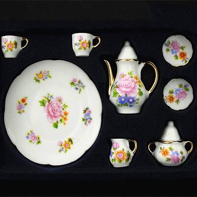 Dollhouse Accessories
