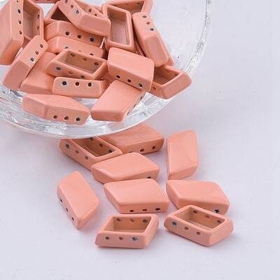 Spray Painted Alloy Multi-Strand Links