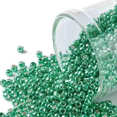 TOHO Round Seed Beads