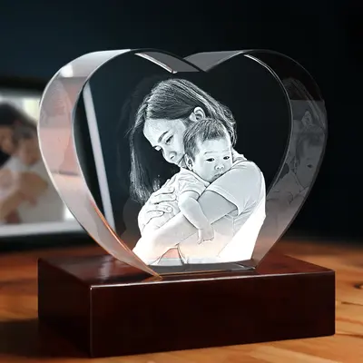 3D Memory Crystal™ - Tabletop - Heart - For Mom-Standard / Medium