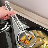 Stainless Steel Oil Strainer Spoon, 1 Count Deep-fry Cooking Strainer Spoon Tongs with Long Handle, Kitchen Utensils for Coo...