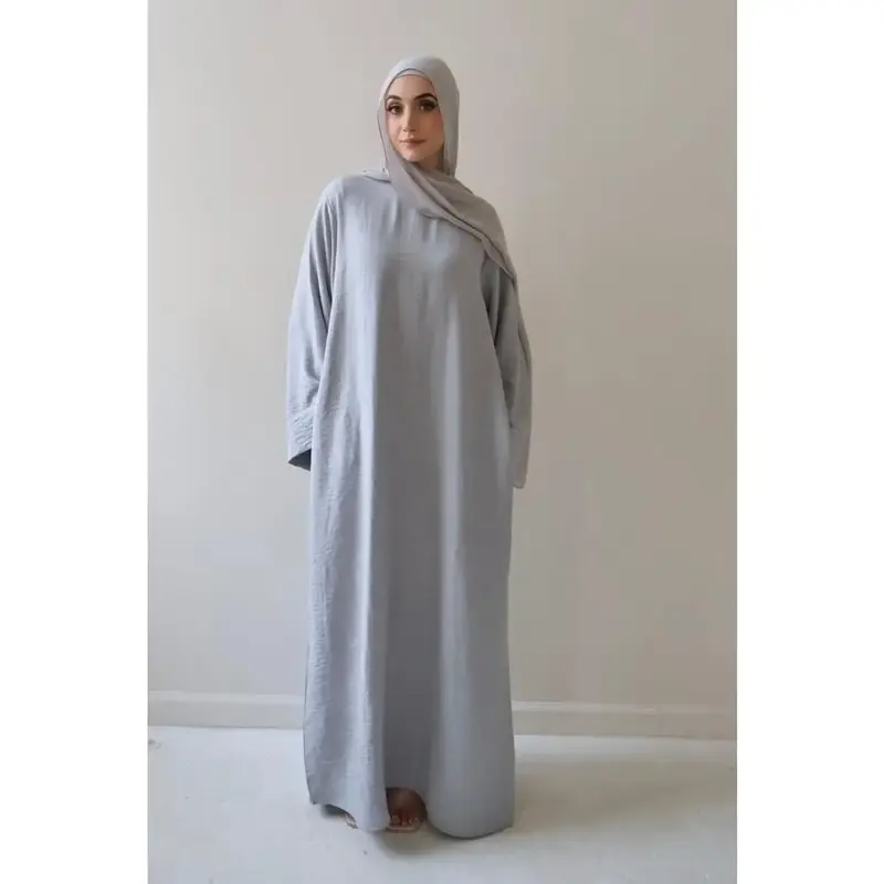 AMIRA MOCK NECK ABAYA LIGHT GRAY