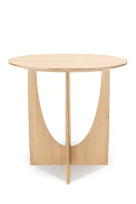 Modern Varnished Side Table | Ethnicraft Geometric