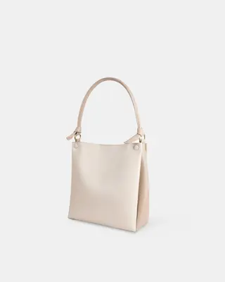 ?? Mini Two-Tone Tote Corn Leather | Color: Black x Thyme