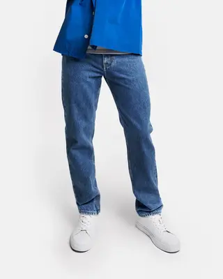 Straight fit jeans in organic mid vintage | Waist rise: Gold | Thread color: Mid | Hem length: Long