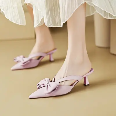 CHIKO Murphy Pointy Toe Kitten Heels Clogs/Mules Shoes