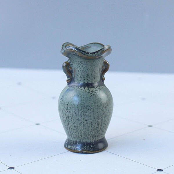 Ancient Chinese Style Mini Ceramic Floral Vases for Home Decor