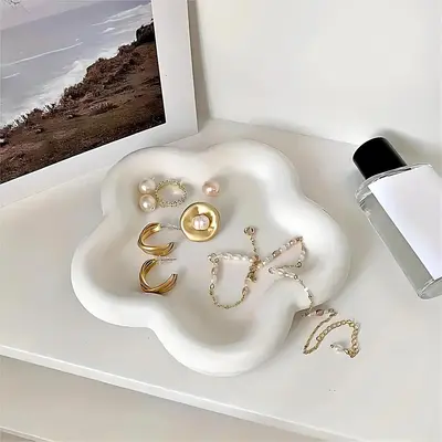 Summer Small Space Organizer, Bedroom Accessories Flower Shaped Jewelry Tray, Creative Room Organizer Jewelry Storage Holder ...