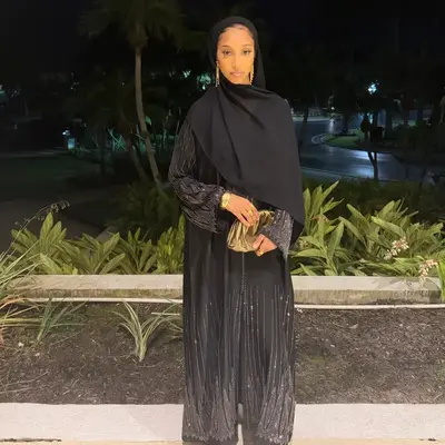 Layla Black Rhinestone Abaya with Hijab - Elegant Design for Stylish Wear