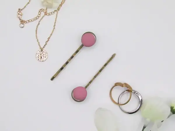 No-Snag Hijab Magnet Hair Pin - Pink, Ultra-Strong Hold, Fabric-Friendly, Elegant Design