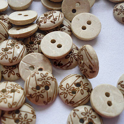 Carved 2-hole Basic Sewing Buttonr.