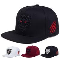 Men Tiger Head Side Claw Mark Embroidery Hip Hop Hat Outdoor Sport Adjustable Sun Protection Casual Hat Suitable for Spring A...