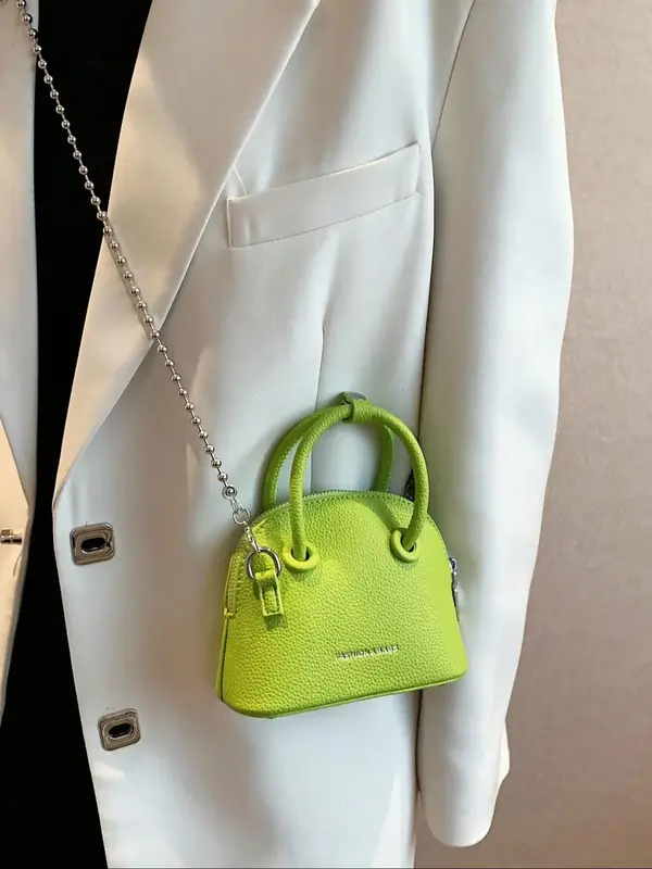 Women's Street Solid Color Handbag Crossbody Bag with Chain Strap, Fashionable Temperament Domed Satchel Handbag, Casual Tren...