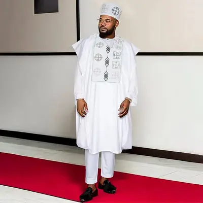 3 Pieces African Clothes for Men Dashiki Robe Embroidery Tops Pants and Hat Suits Bazin Muslim Wedding Party Clothing 2025