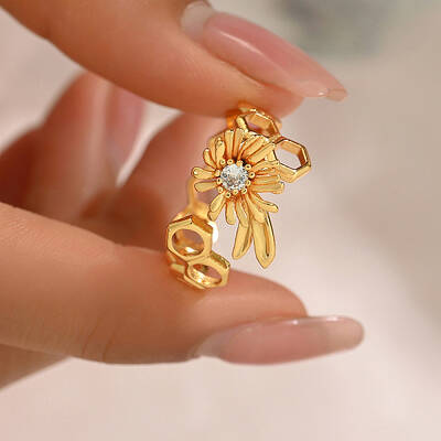 Elegant Hollow Hexagon Flower Brass Micro Pave Clear Cubic Zirconia Open Cuff Ring for Women's Daily Wear