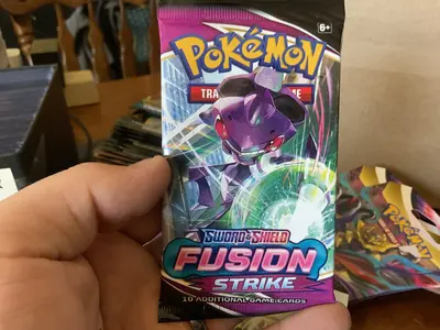 Pokémon Fusion Strike Booster Pack