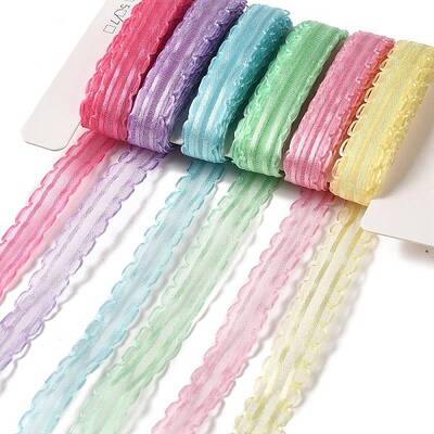 Polyester and Nylon Wavy Edged Ribbon Sets