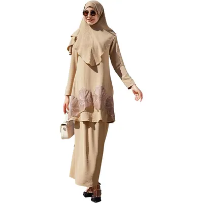 Women's Muslim Three- Outfits Long Sleeve Lace Top Abaya and Ruffle Skirt with Hijab Islamic Dubai Kaftan