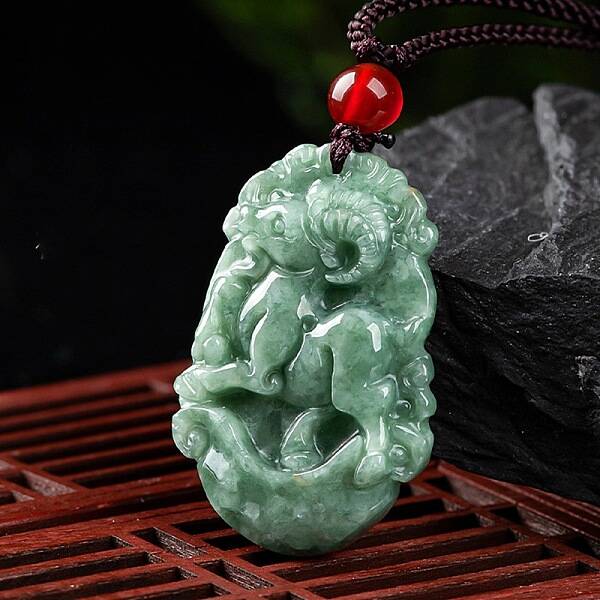 Natural Jadeite Pendant Necklaces