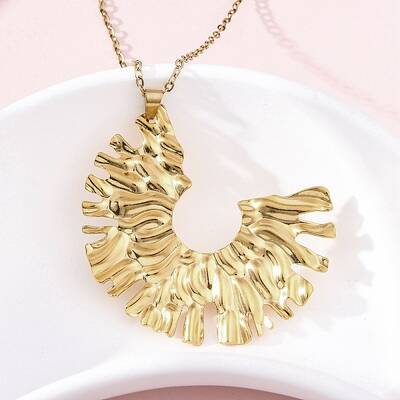 Exaggerated Semicircle 304 Stainless Steel Pendant Necklaces