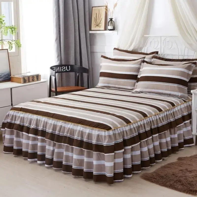 Striped Print Bed Skirt Set, 3 Counts/set Including 1 Count Ruffled Edge Bed Skirt & 2 Counts Pillowcase without Filler, Soft...