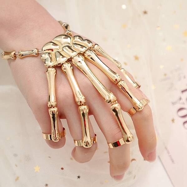 Halloween Themed Skull Alloy Full Hand Ring Bracelet