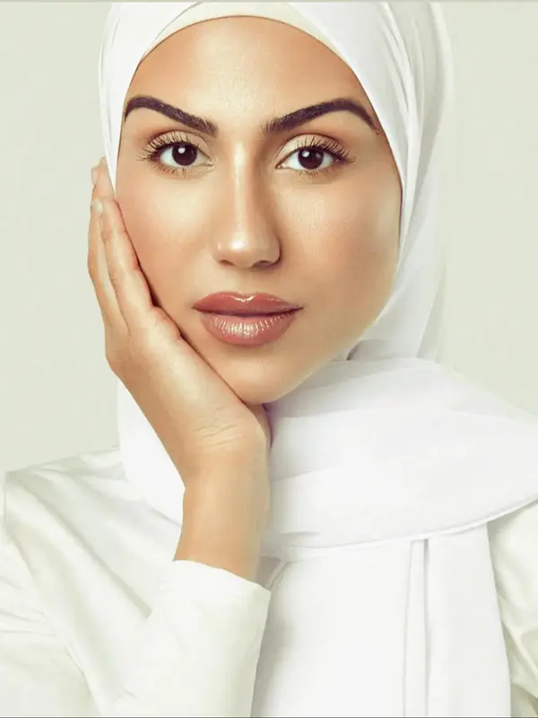 Women's Solid Color Chiffon Square  Hijab, Elegant Minimalist Hijab for Daily Wear, Fashionable Muslim Clothing for Women