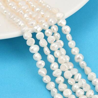 Natural Cultured Freshwater Pearl Beads Strands