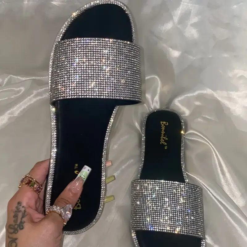 Karyzma Sandals Black