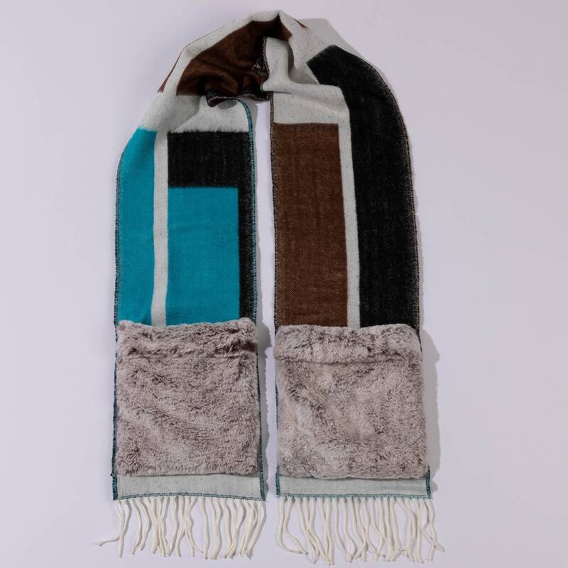 Geometric Print Pocket Scarf - Purple