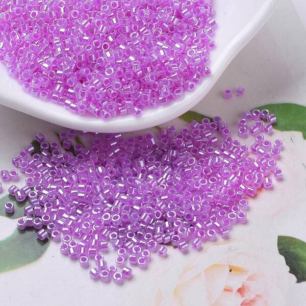 MIYUKI Delica Beads