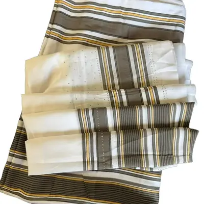 Somali Subeciyad Baati and Qafiif Garbasaar Traditional Fabric with Elegant Stripes.