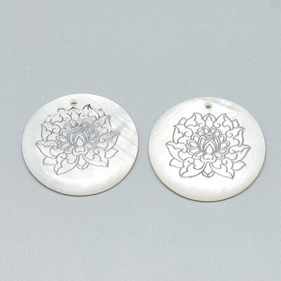 FFreshwater Shell Pendants