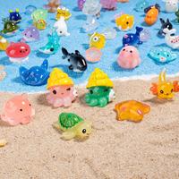 Random Color Cute Animal Shaped Miniature Fish & Aquatic Decoration (20/50pcs), Miniature Fish & Sea Creature Shaped Decorati...