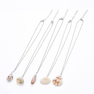 Sea Shell Pendants Necklaces