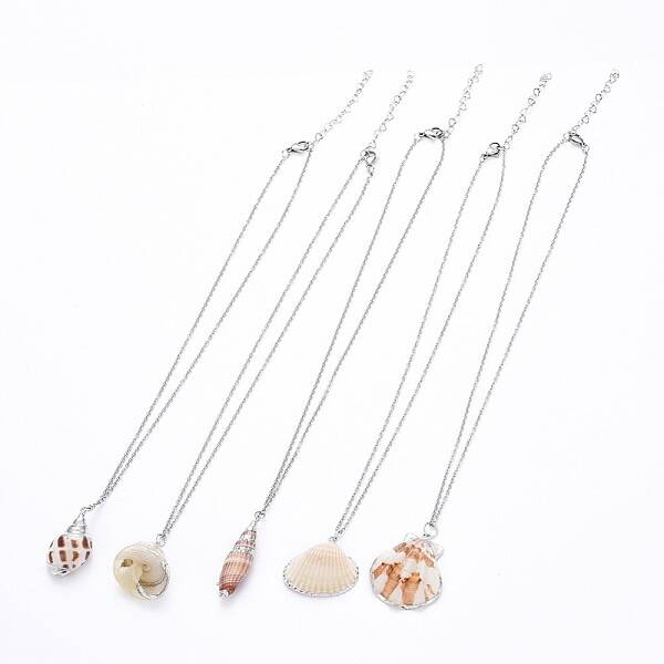 Sea Shell Pendants Necklaces