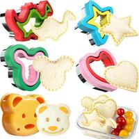 Cartoon Cute Animal Design Cookie Cutter (5 Counts/set), Stainless Steel Sandwich Cutter, Bread Cutting Mold, Baking Tool for...