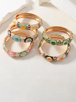 Vintage Style Floral Pattern Cuff Bangle, Fashionable Jewelry for Women & Girls, Trendy All-match & Exquisite Jewelry for Bir...