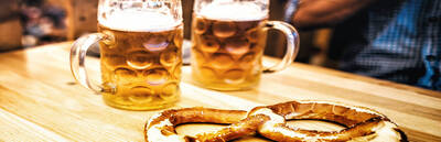 German Pretzels, Pubs and Beer: A Downtown Leavenworth Tour
