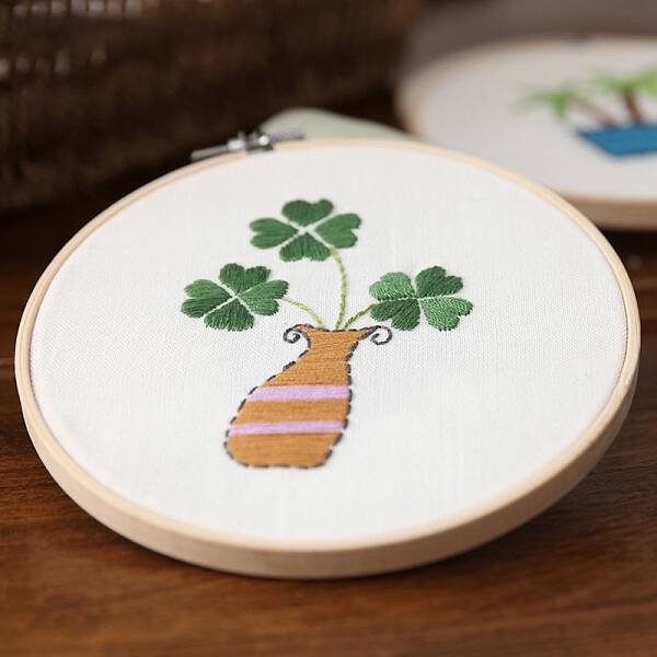 DIY Flat Round Embroidery Kits