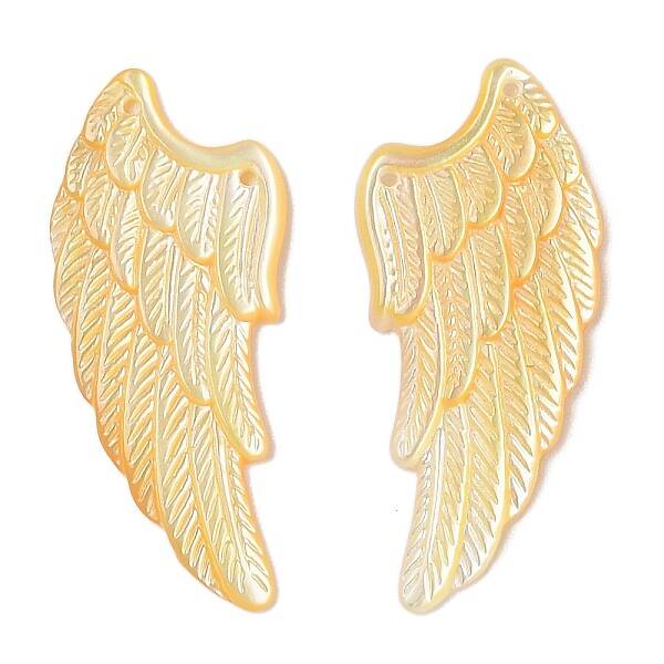 Natural Yellow Shell Carved Pendants