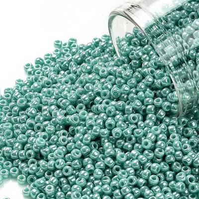 TOHO Round Seed Beads
