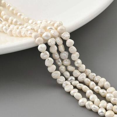 Natural Cultured Freshwater Pearl Beads Strands