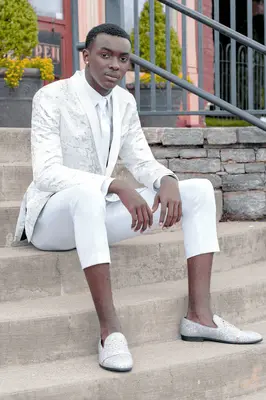 Paisley-300 Ivory