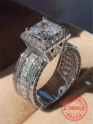 925 Sterling Silver Luxury Gorgeous Artificial Crystal Decor Ring, Fashionable Wedding Engagement Ring Jewelry Gift for Women...