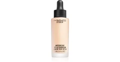 MAC Cosmetics Studio Waterweight SPF 30 lightweight moisturizing foundation SPF 30 color NC 50 30 ml