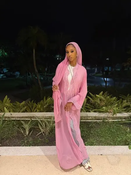 Amara Abaya Set - Pink Floral Embroidered Abaya with Hijab & Belt - Lightweight & Breathable for Everyday Wear - Elegant & Mo...