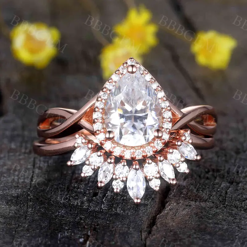 Pear Shaped Engagement Ring 2pcs Rose Gold  Cluster Chevron Wedding Band