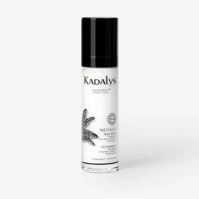Smoothing Day Cream   (Smooths & Brightens)
